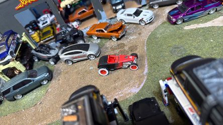 Hotwheel 1/64 scale hotrod Deuce