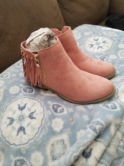 Pink fringed booties