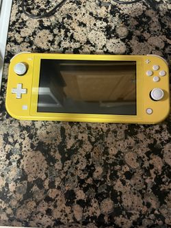 Nintendo Switch Lite Yellow