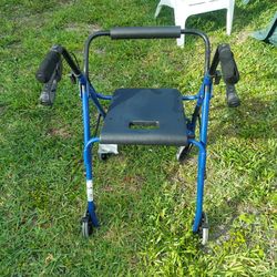 Sunmark Rollator For Up To 300 Lbs