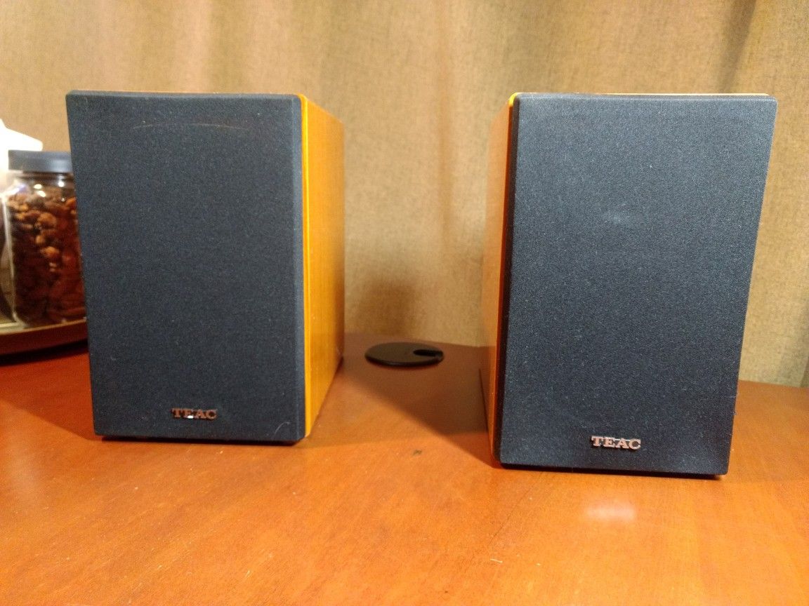 Teac Bookshelf Speakers for Sale in Redmond, WA OfferUp
