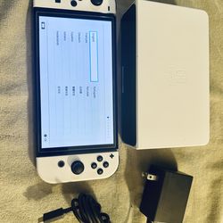 Nintendo Switch (OLED)