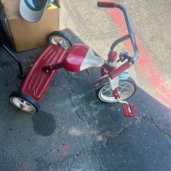 Tricycle Kids