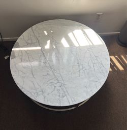 Round Marble Coffee Table – 36” –