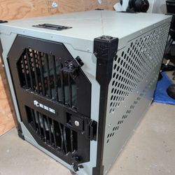 Rock Creek Dog Crate