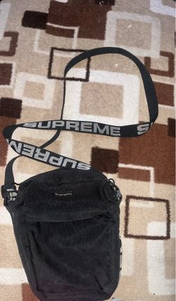 Supreme Men pouch