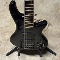 Schecter Stilletto Extreme 5 Bass Guitar