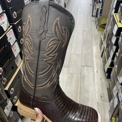 mens western boots