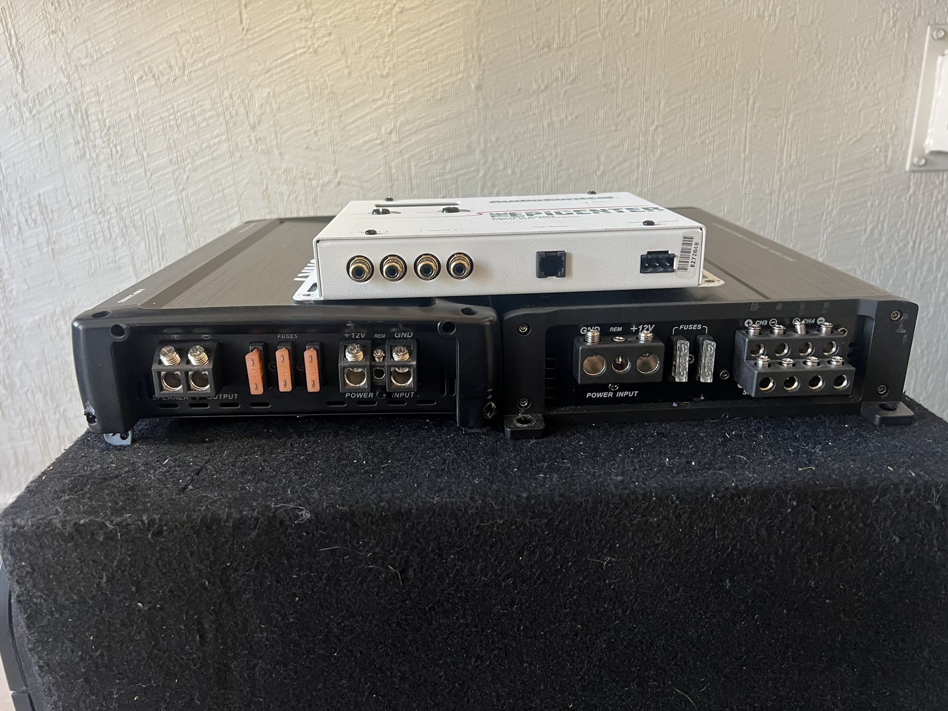 KICKER L7 15” ORION AMP 4 CH 1500w BLAUPUNKT AMP 2 CH 3000 D