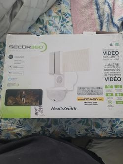 Secur360 Flood Light Camera