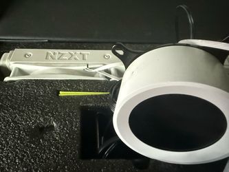 NZXT Kraken Elite 360 Aio cpu cooler LCD white