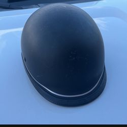 Size large motorcycle Helmet.