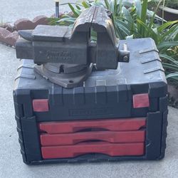 Bench Vice And Craftsman Tool Box’s