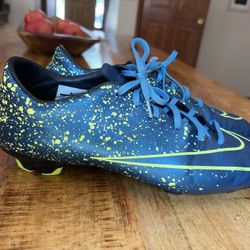 Nike Mercurial Victory V FG Soccer Cleats 651632-440 Blue Volt Men’s Size 11