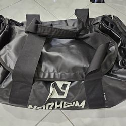 Norheim Norwegian Duffel Bag Backpack Straps Large High Quality 65L Duffle 