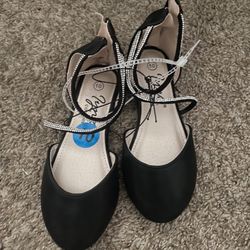 Toddler Girl Size 10 Flats/shoes