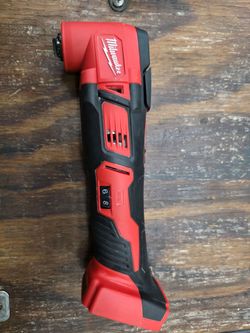 Milwaukee M18 multi tool