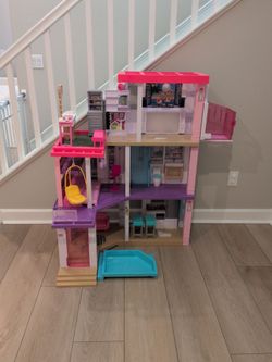 Barbie DreamHouse 3-Story Dollhouse with Furniture