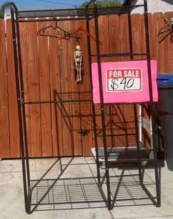 Closet clothes rack