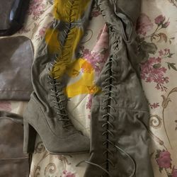 Tie Up Boots