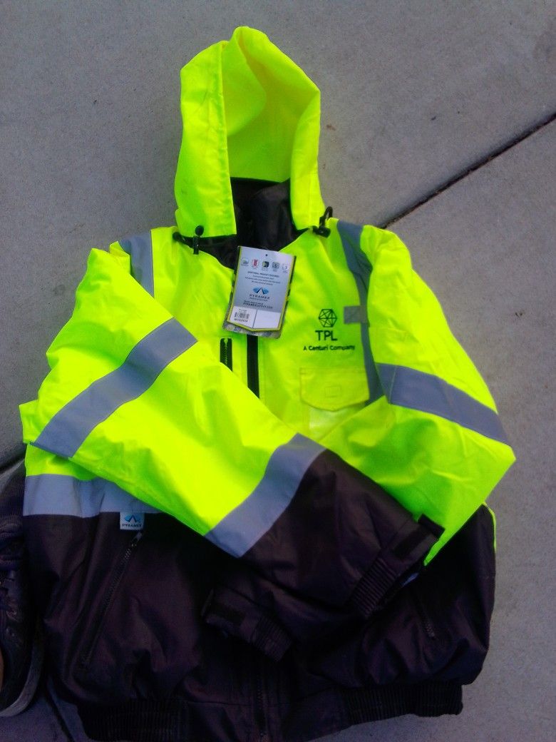 NWT Pyramex Raincoat
