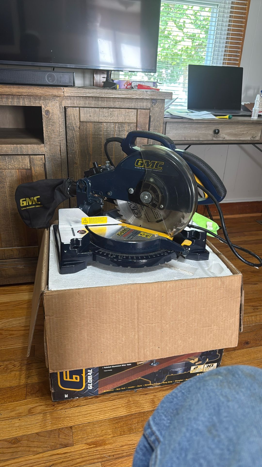 GMC 10 Inch Miter Saw