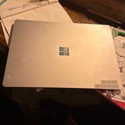 Microsoft Laptop 5 