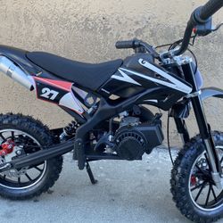 Motorcycle Dirt Bike 50cc Gasoline New $380