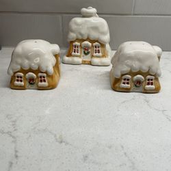 Lefton Ceramic Salt & Pepper & Cocktail Napkin Holder Half Price!