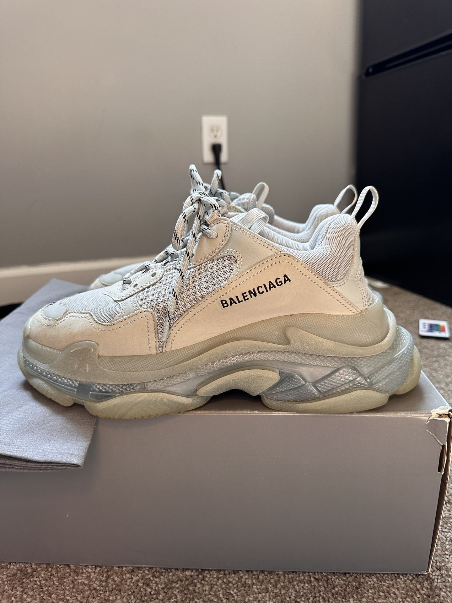 Balenciaga Triple s E 42