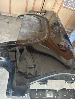2019 Nissan  frontier cover