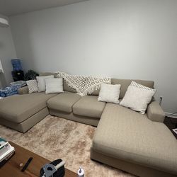 Sectional couch
