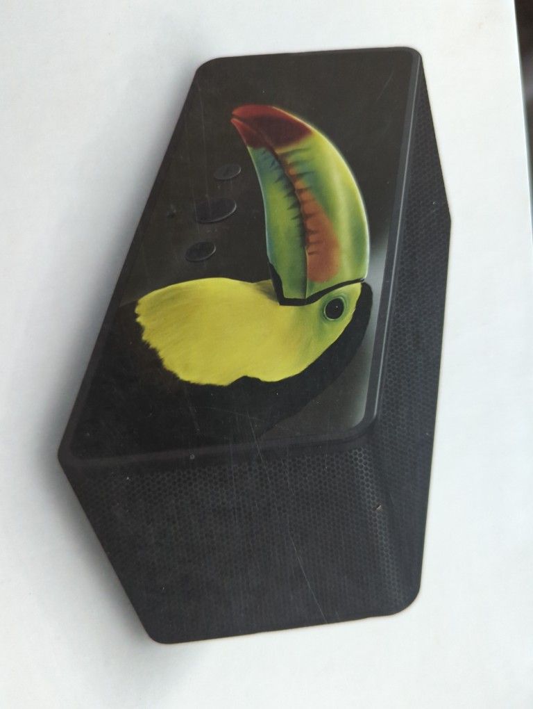 New Toucan Bluetooth Speaker Still In Box