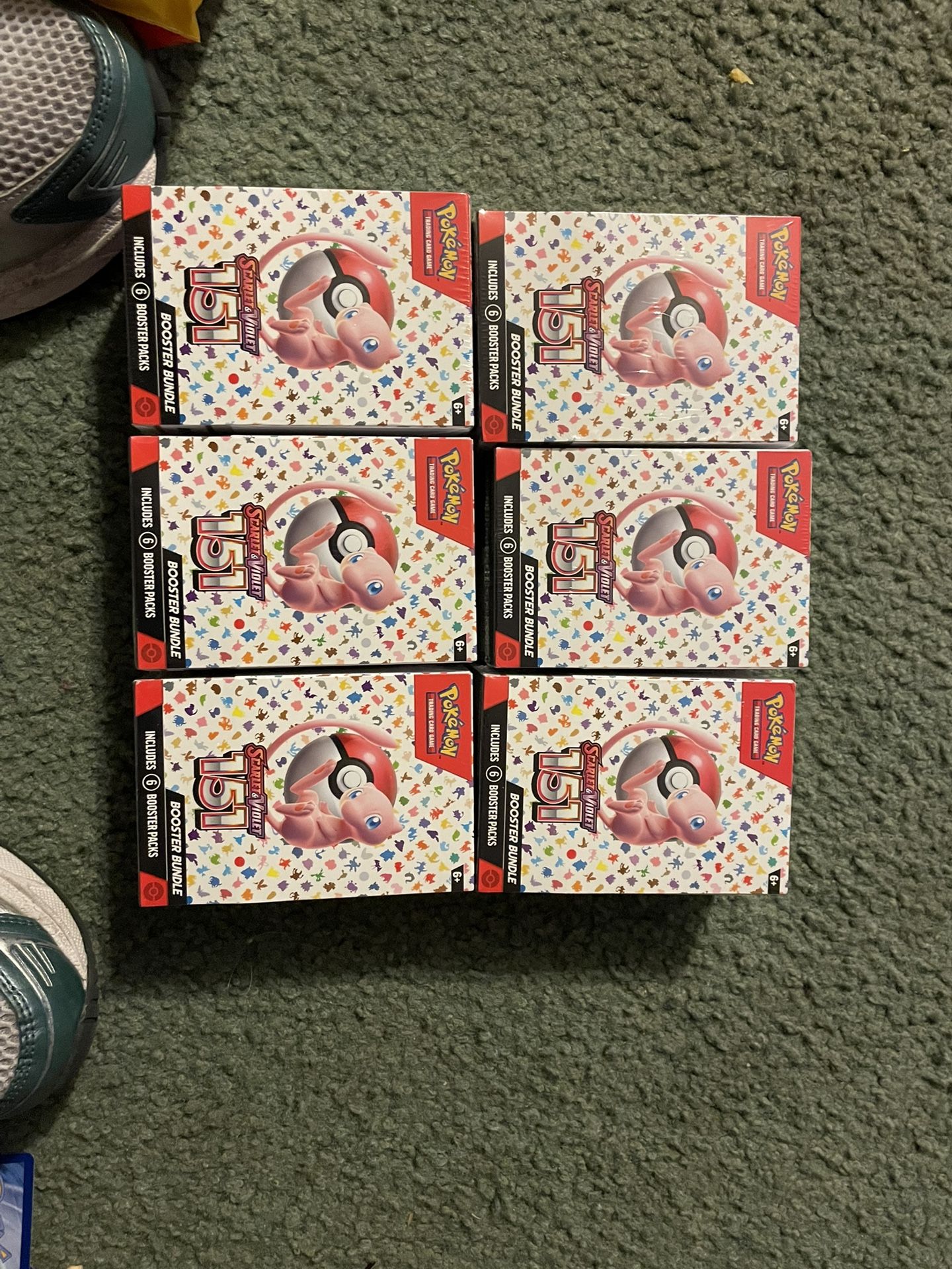 Pokémon 151 Booster Bundle Mew