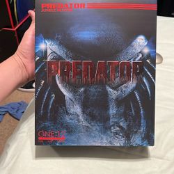 Predator Jungle Hunter Mezco One:12
