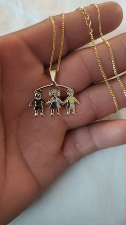 Cadena de oro laminado de dos niños 👦 y una niña 👧