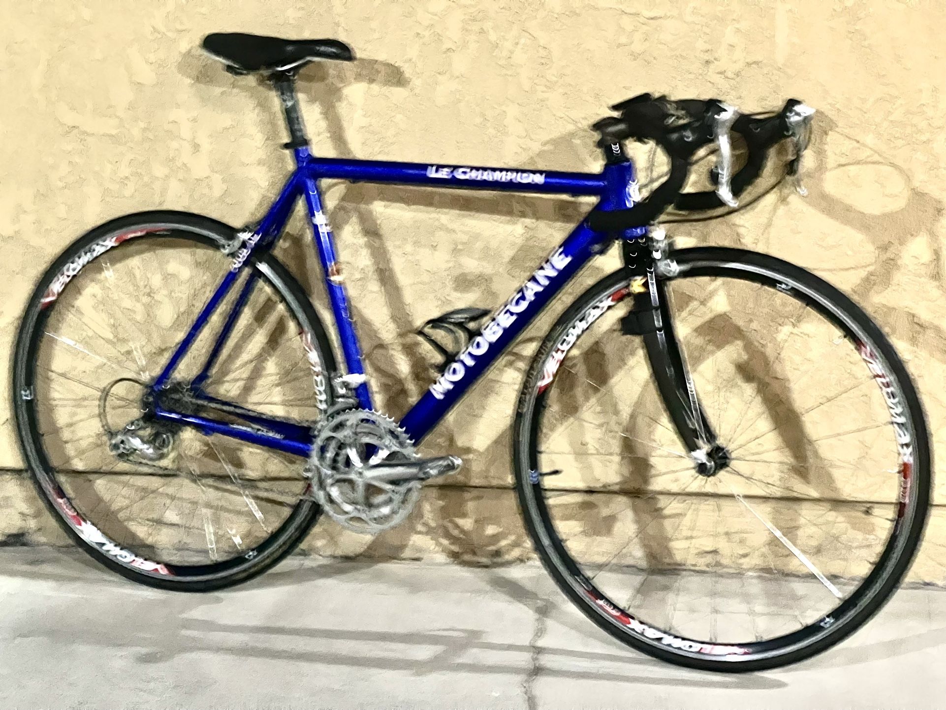 MOTOBECANE Le Champion Ultegra Road Bike