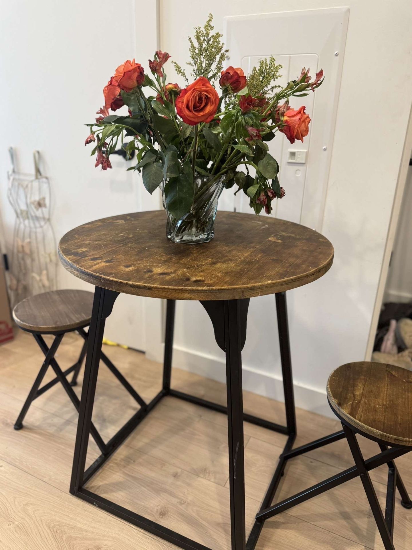 Wooden Table With Folding Chairs