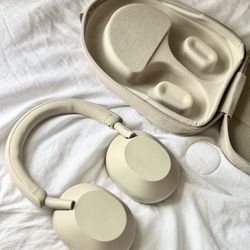 SONY WH-1000 XM5 WIRELESS HEADPHONES