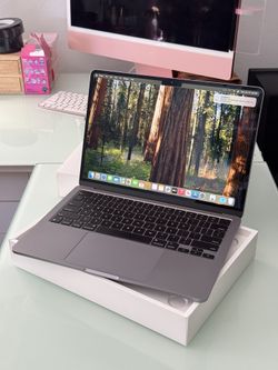 Apple MacBook Air 13” 2022 M2 8GB 256GB Space Gray