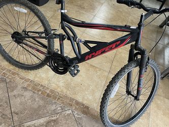 Hyper Shocker 26 Mountain Bike