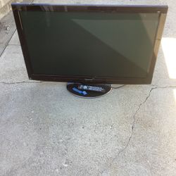 Panasonic 46in Tv