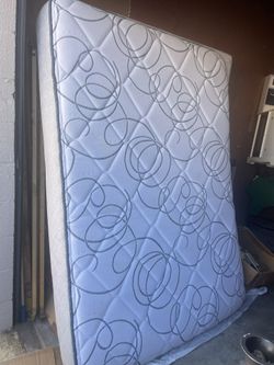 Full Matress.