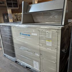 Commercial RTU HVAC 8.5 And 10 TON 100,000 BTU