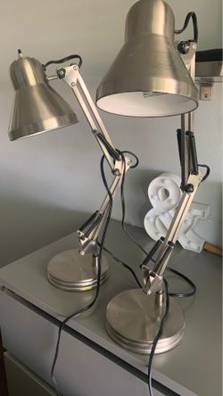 Modern desk lamp