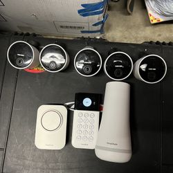 SimpiSafe Security System (5 Outdoor Camera, Base Station, And Siren)