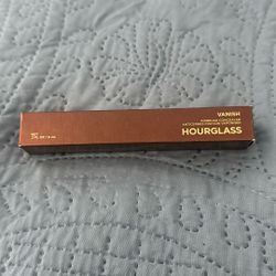 Brand New Hourglass Concealer Shade Beech 6