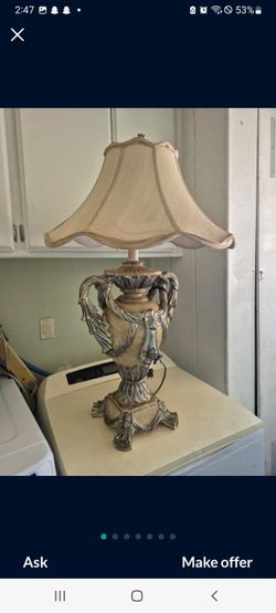 2 Metal Decorative Lamps