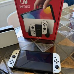 Nintendo Switch OLED