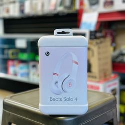 Beats Solo 4